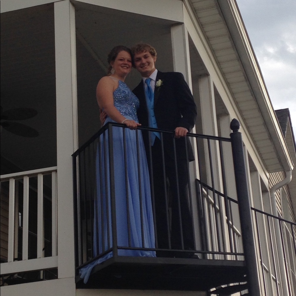Prom Dress - Picture 4 of 4
